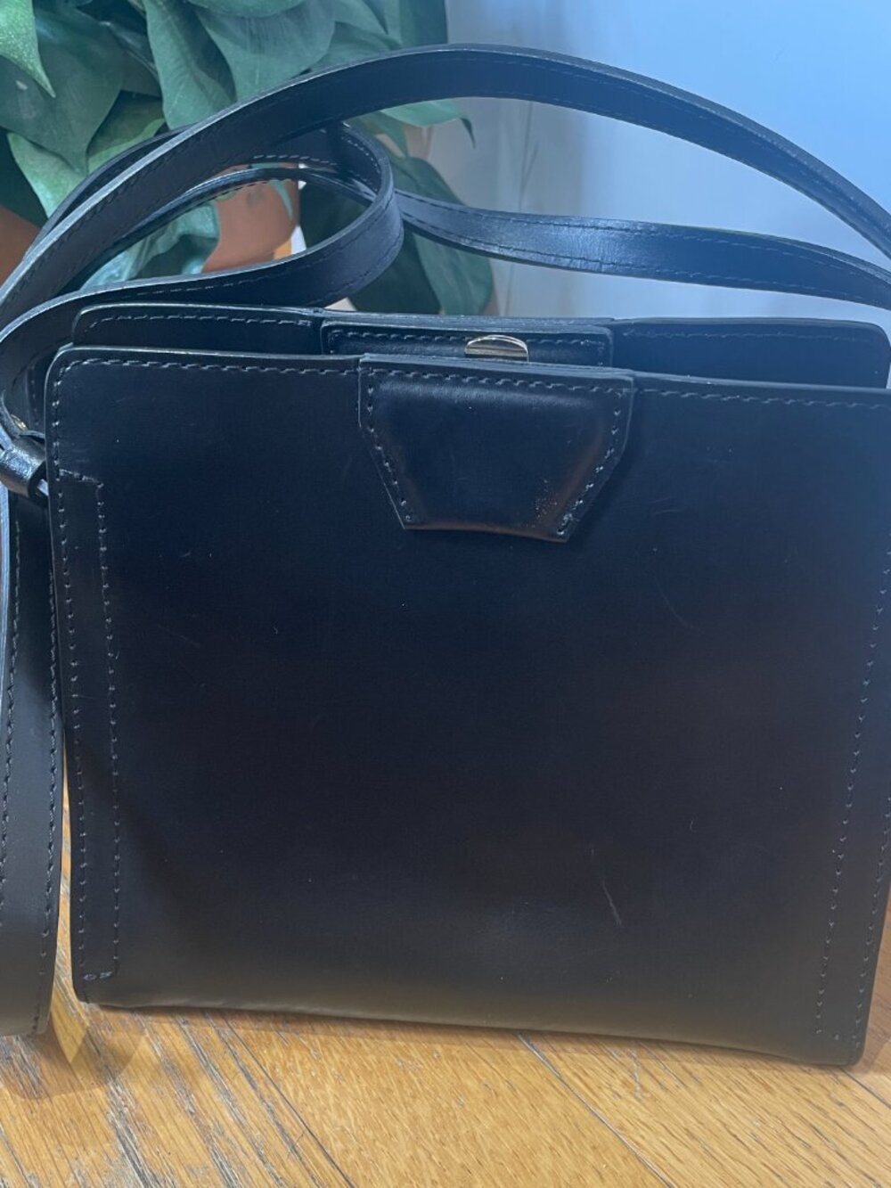 Gianni Chiarini Leather Crossbody Bag Black
